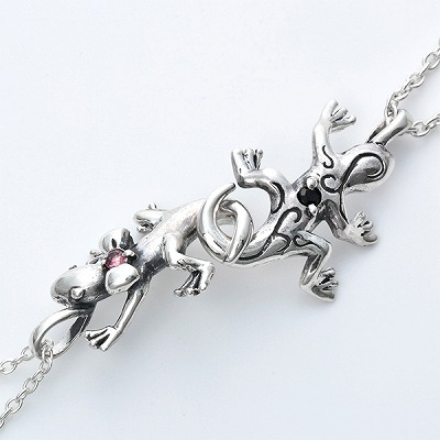 シルバーペアネックレス