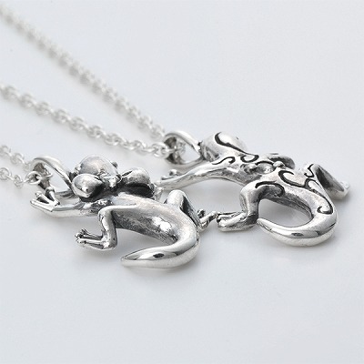 シルバーペアネックレス