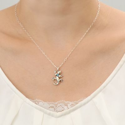 シルバーネックレス