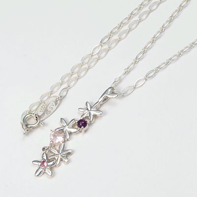 シルバーネックレス