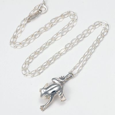 シルバーネックレス