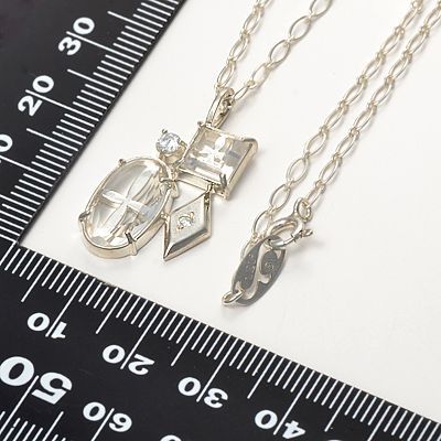 シルバーネックレス