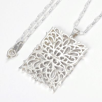 シルバーネックレス