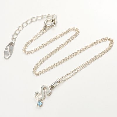 シルバーネックレス