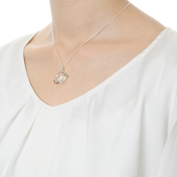 シルバーネックレス