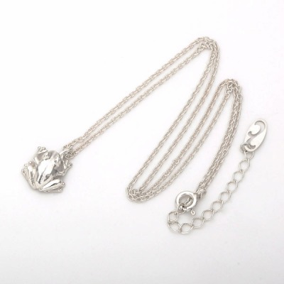 シルバーネックレス