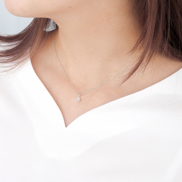 シルバーネックレス