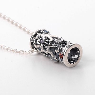 シルバーネックレス