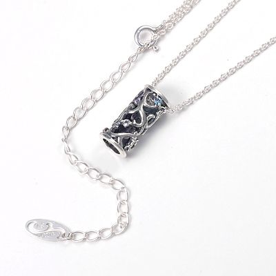 シルバーネックレス