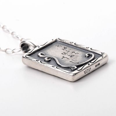 シルバーネックレス