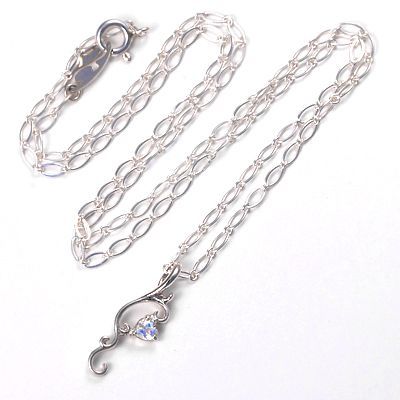 シルバーネックレス