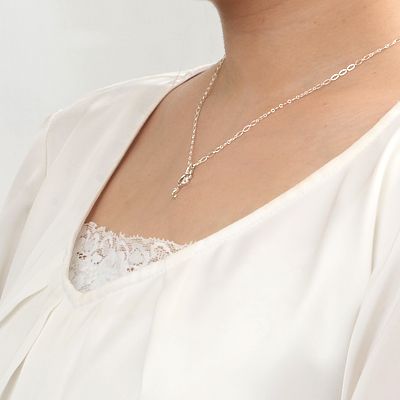 シルバーネックレス