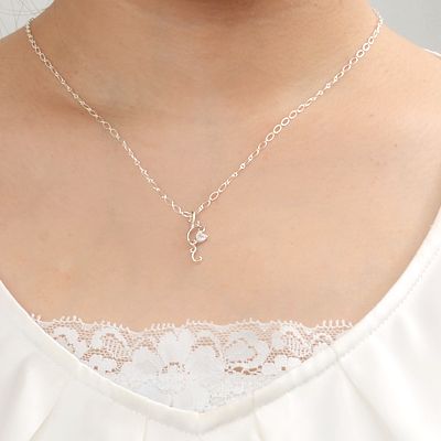 シルバーネックレス