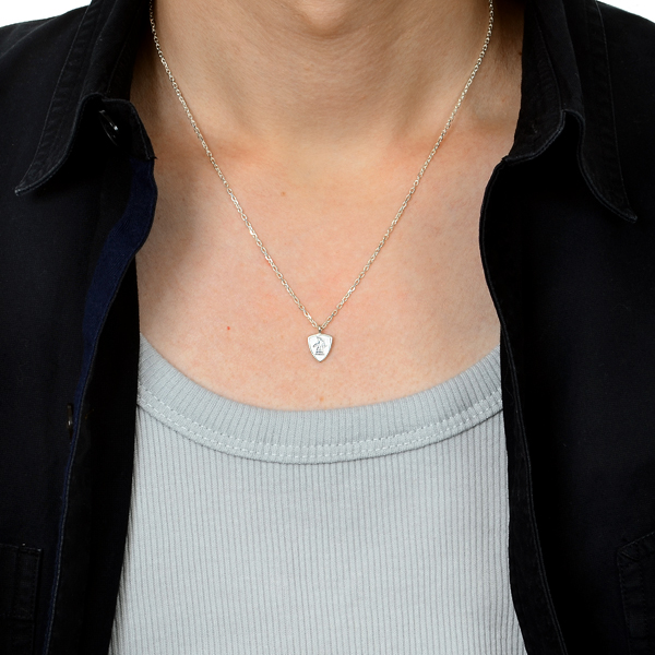 シルバーネックレス