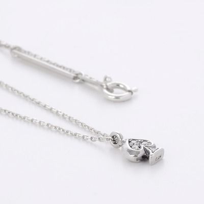 シルバーネックレス