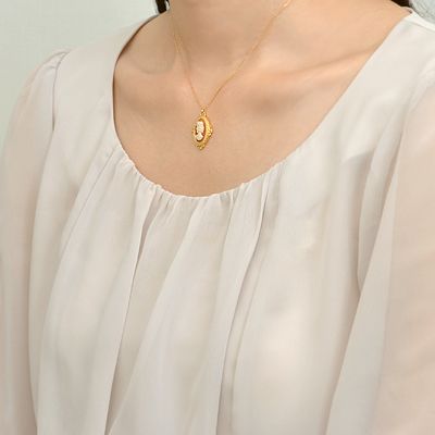 イエローゴールドネックレス