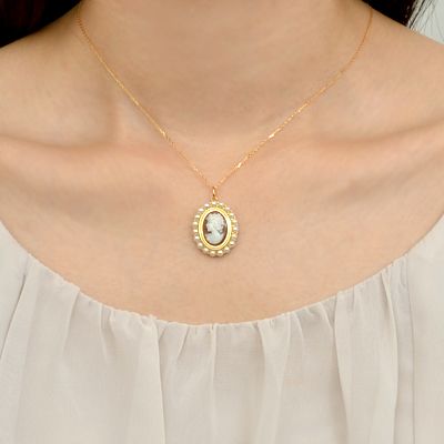 イエローゴールドネックレス