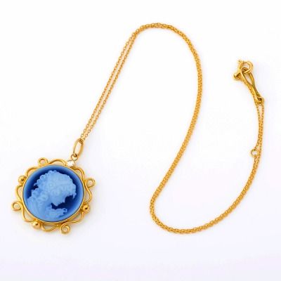 イエローゴールドネックレス