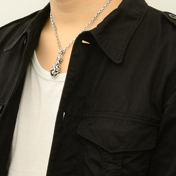 シルバーネックレス