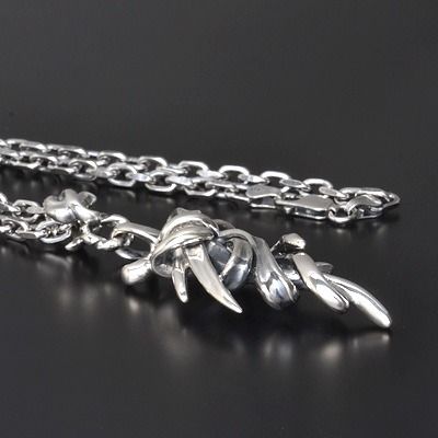 シルバーネックレス