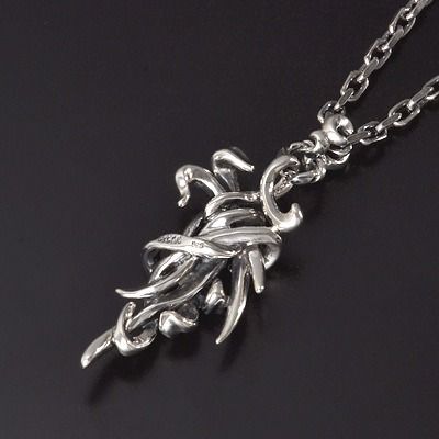 シルバーネックレス