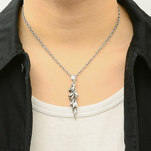 シルバーネックレス