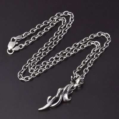 シルバーネックレス