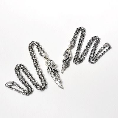 シルバーペアネックレス