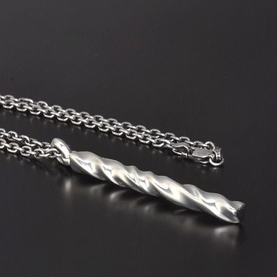 シルバーネックレス