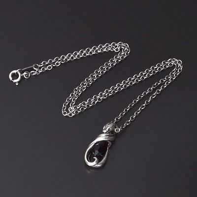 シルバーネックレス