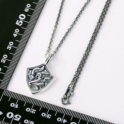 シルバーネックレス
