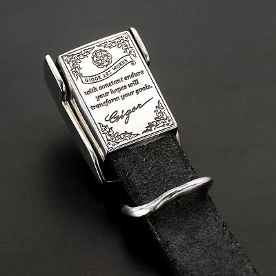 レザーブレスレット