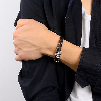 レザーブレスレット