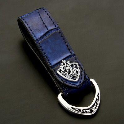 レザーキーホルダー