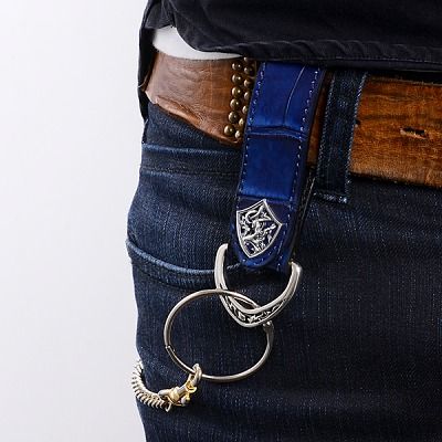 レザーキーホルダー