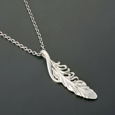 シルバーネックレス