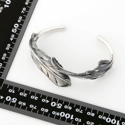 シルバーバングル