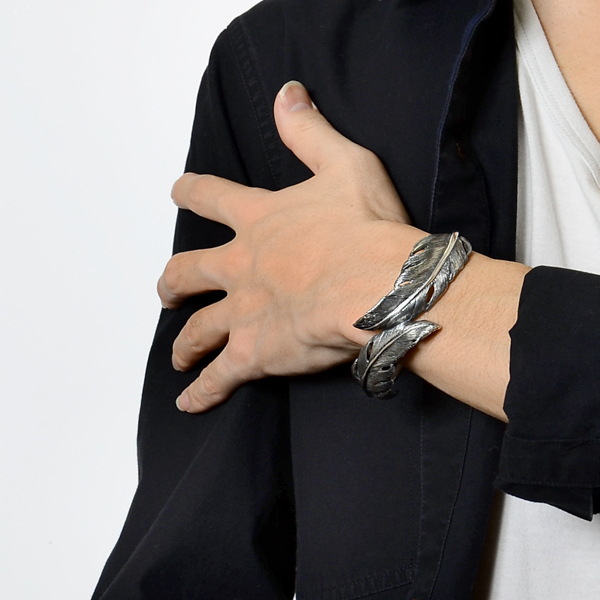 シルバーバングル