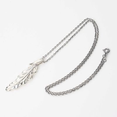 シルバーネックレス