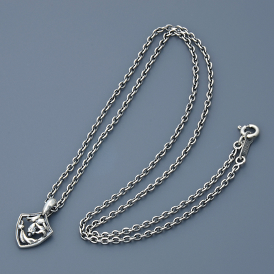 シルバーネックレス