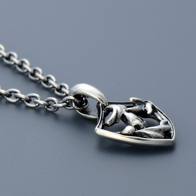 シルバーネックレス