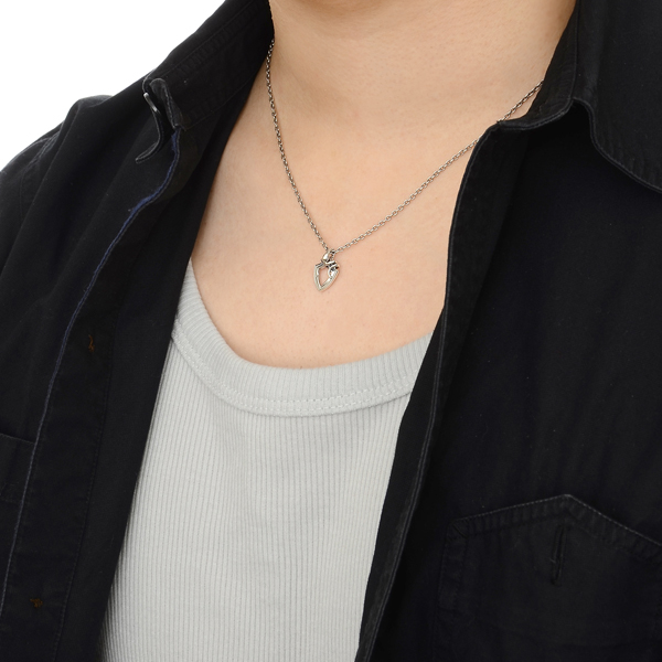 シルバーネックレス