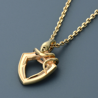 ゴールドネックレス