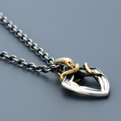 シルバーネックレス