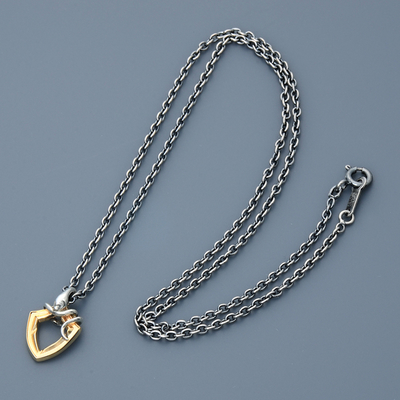 シルバーネックレス