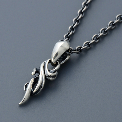 シルバーネックレス