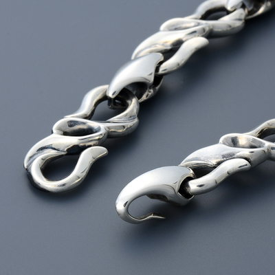 シルバーブレスレット