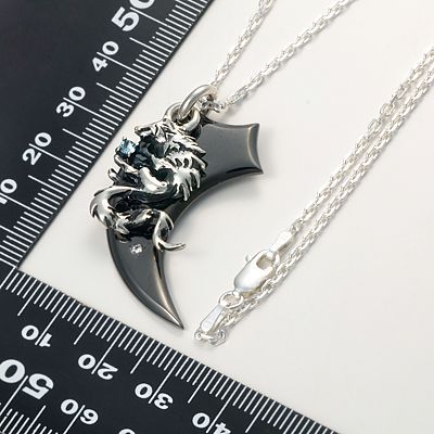 シルバーネックレス