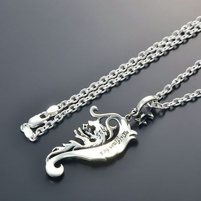 シルバーネックレス