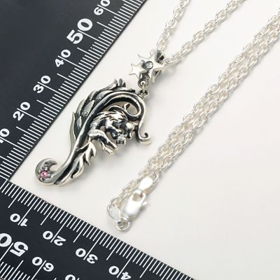 シルバーネックレス